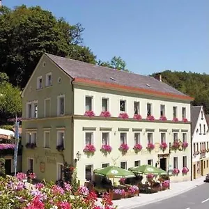 Hotel & Goldener Hirsch, Bad Berneck im Fichtelgebirge